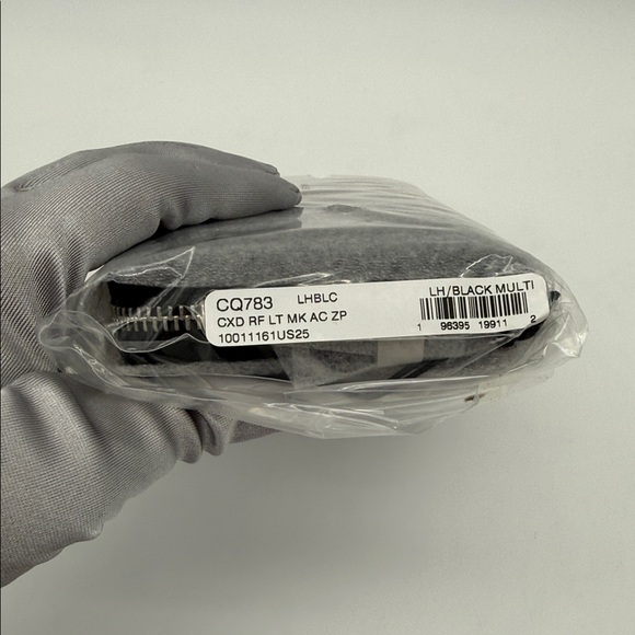 Disney X Coach Mickey Mouse Essential Accordion Zip Wallet Regenerative Leather - Picture 12 of 13